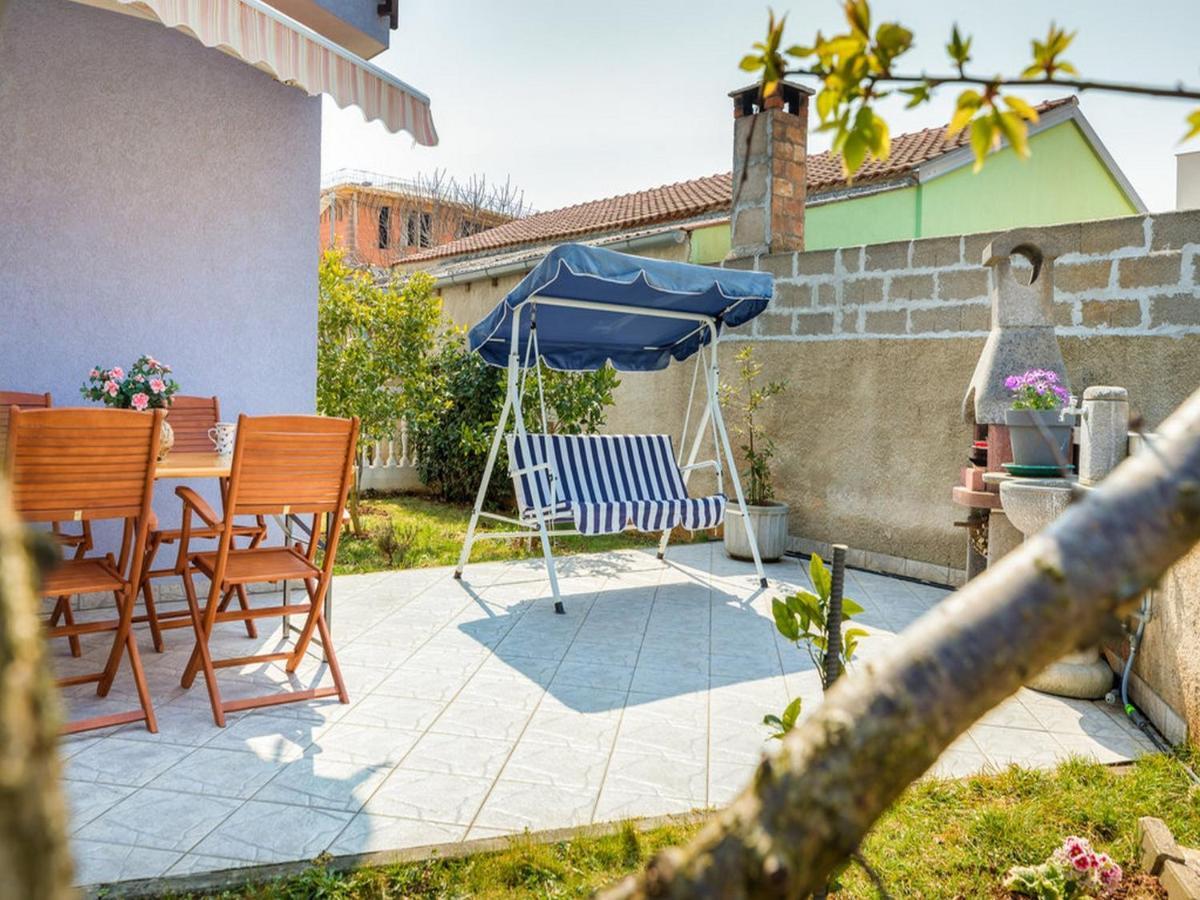 Apartment Dana Fažana Екстериор снимка